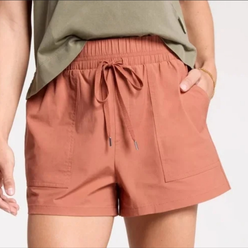 CALIA by Carrie Underwood New Orange Rust Brown Cargo Shorts Size XL